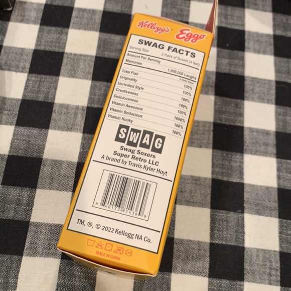 Men’s SWAG Kellogg’s Eggo 2-Pairs of Soxers - Picture 3 of 4